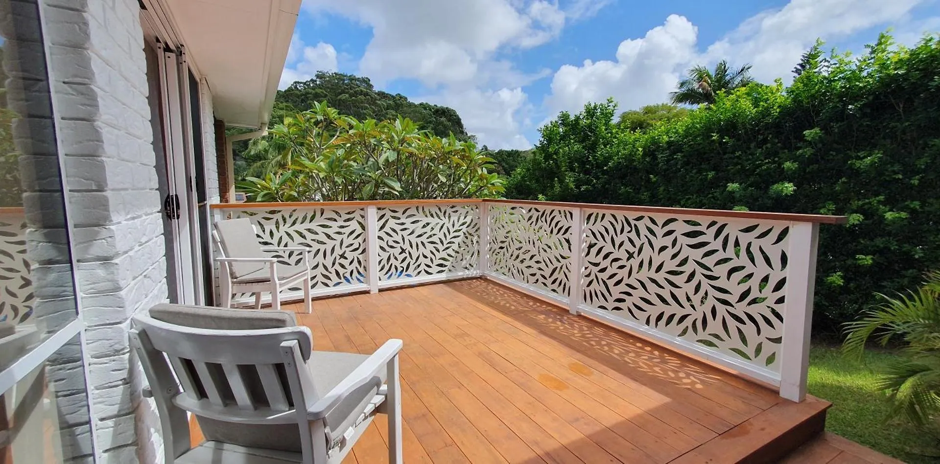Apartment Gold Coast Family Retreat, Beach 1 And Half Kms, Shops, Full Home
