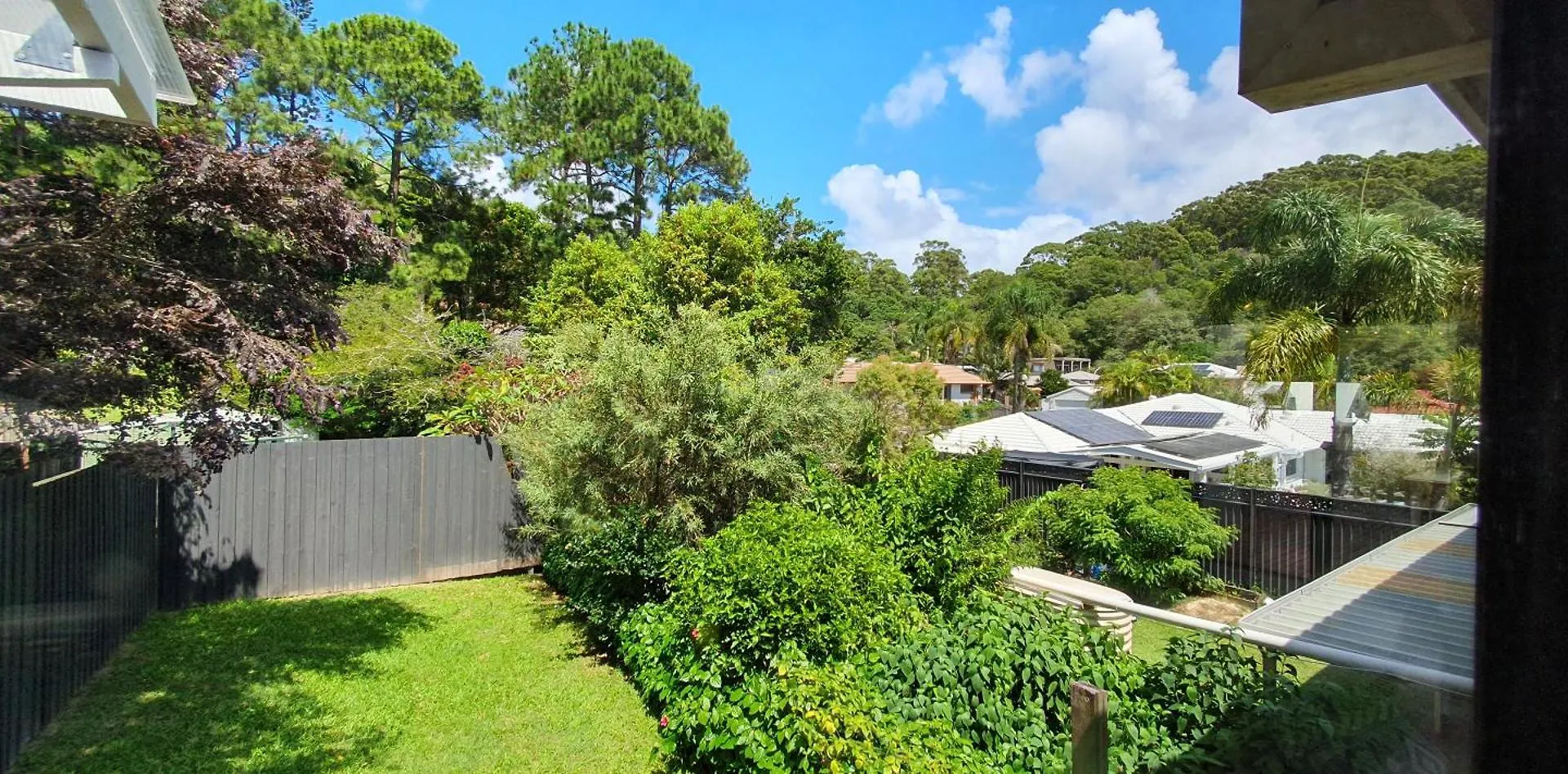 Gold Coast Family Retreat, Beach 1 And Half Kms, Shops, Full Home Australia